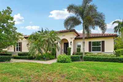 6432 SW 55th Pl 1