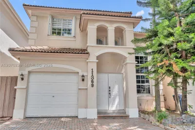 11369 NW 73rd Ter 1