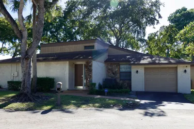 8197 ROYAL PALM Court #5 1