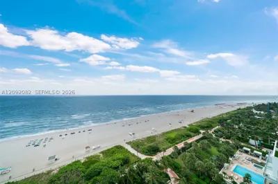 3801 Collins Ave #1505 1