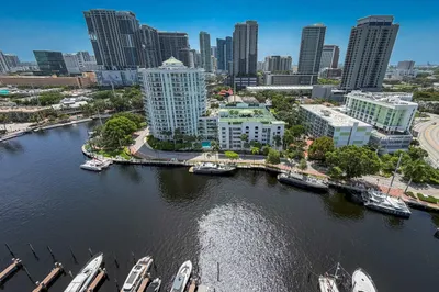 600 W Las Olas Boulevard #1808s 1