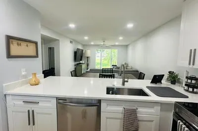 2601 NE 3rd Court #105 1