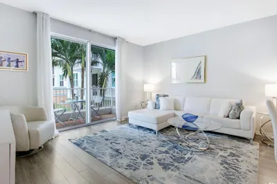 802 W Windward Way #206 1