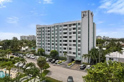3210 SE 10th Street #4a 1