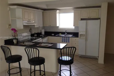 3500 Coral Way #PH-01 1