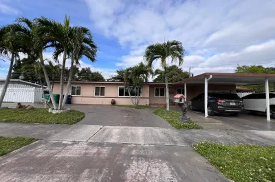 3300 SW 97th Ct 1