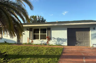 273 sw Reynolds
