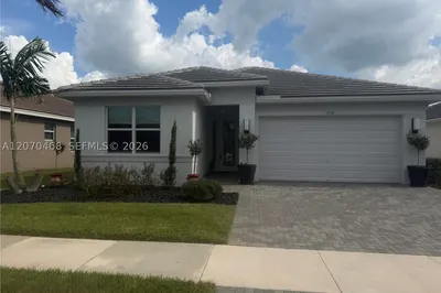 13542 SW Oceanus Blvd 1