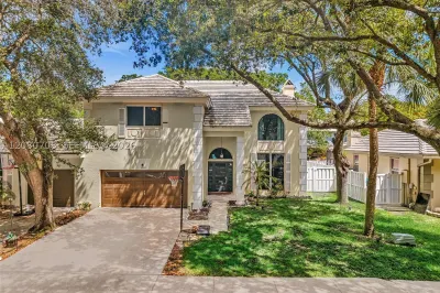 10301 Panama St 1