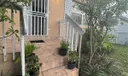 258 E 46th St Photo