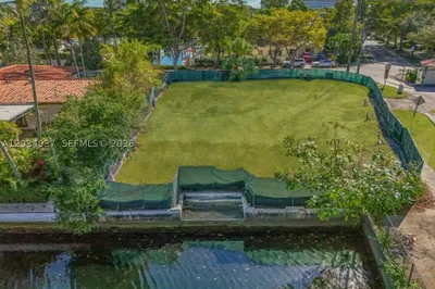 1805 Ixora Rd 1