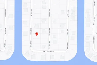 1423 NW 37th Pl 1