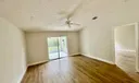 967 E 13th Square Photo