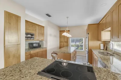 1835 N Garden Grove Circle 1