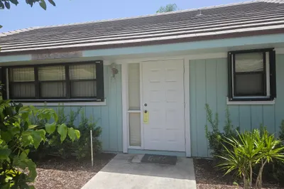 1127 E SEMINOLE Avenue #22B 1