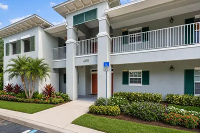 4350 Doubles Alley Drive #201 1