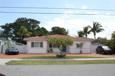 5940 SW 2nd Ter 1