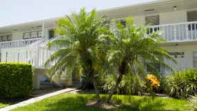 Just Listed | Wonderful in West Palm Beach | 366 Chatham R