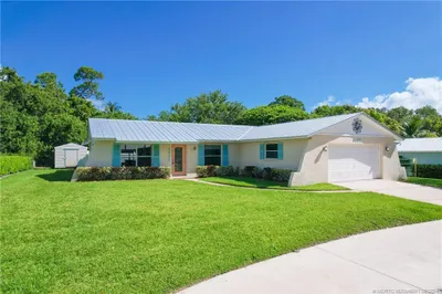 8801 SE Sandcastle Circle 1