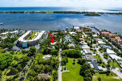 009-631LakesideHarbor-