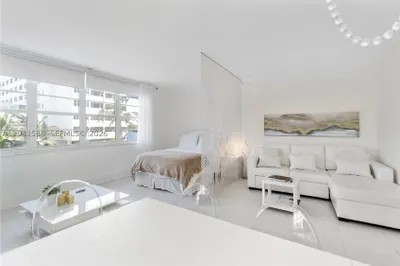 100 Lincoln Rd #306 1