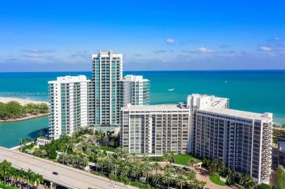 10275 Collins Ave #420 1