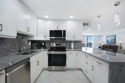 1501 S Ocean Drive #Apt 905 1