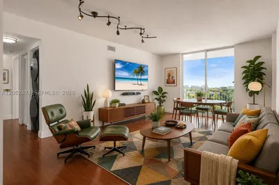 60 NW 37th Ave #608 1