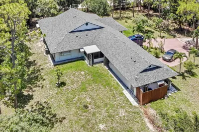 16476 107th Drive N 1