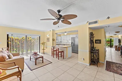 372 Golfview Road #101 1