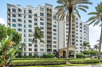 3606 S Ocean Boulevard #303 1