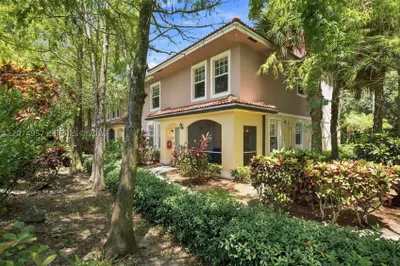 6978 W Sample Rd #6978 1