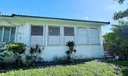 1395 Biarritz Dr Photo