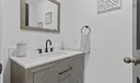 2196 SE Flanders Road Photo