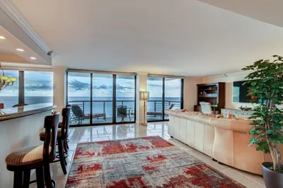 Direct Ocean View!