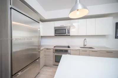 1300 Brickell Bay Dr #710 1