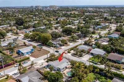 204 SW 10th Avenue 1