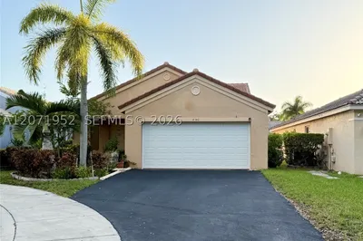 4340 Pine Ridge Ct 1