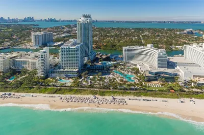4401 Collins Ave #1610/1612 1
