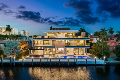 441 Isle Of Palms Dr 1