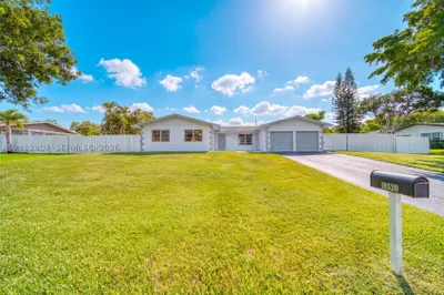 18520 SW 88th Rd 1
