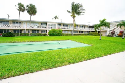 900 Atlantic Shores Blvd #130 1