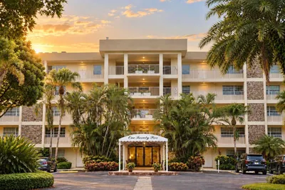 4000 Cypress Grove Way #301 1