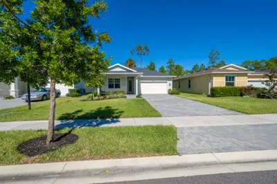 460 Veridian Circle Nw 1