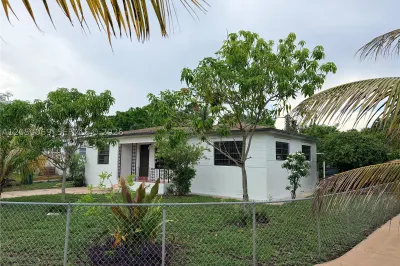 341 Aladdin St 1