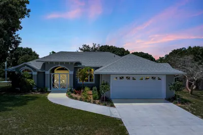 Exterior 1095