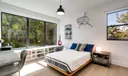 4094 Park Ave Photo