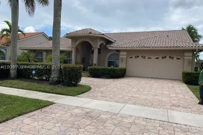531 NW 108th Ave 1