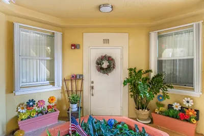 8912 W Flagler, Street #111 1