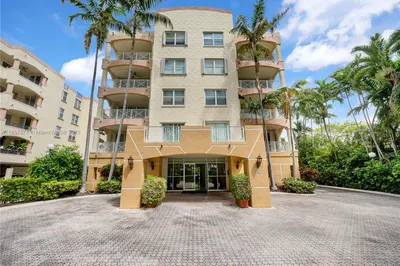 1824 Brickell Ave #4D 1